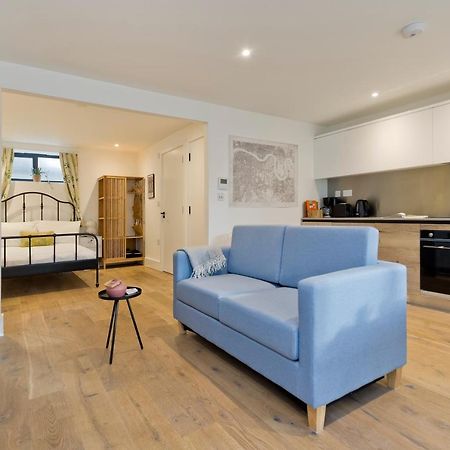 Luxury One Bedroom Greenwich Studio Apartment Near Canary Wharf By Underthedoormat Londra Esterno foto