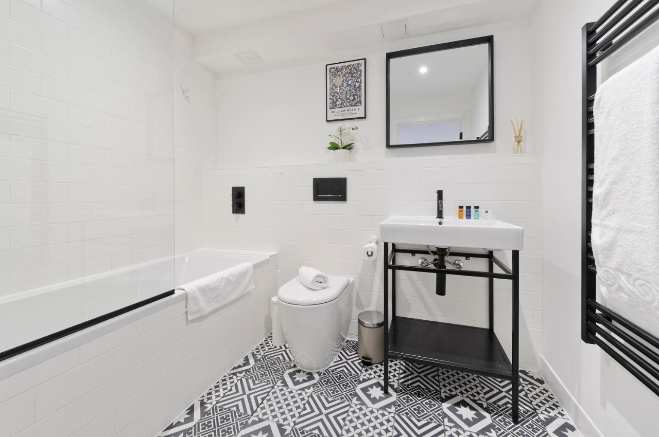 Luxury One Bedroom Greenwich Studio Apartment Near Canary Wharf By Underthedoormat Londra Esterno foto