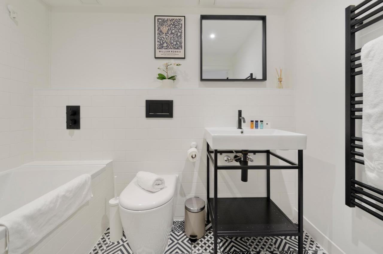 Luxury One Bedroom Greenwich Studio Apartment Near Canary Wharf By Underthedoormat Londra Esterno foto